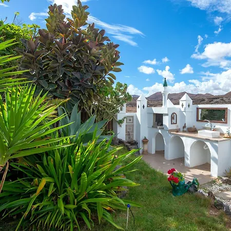 House Of Dreams * Charco del Palo