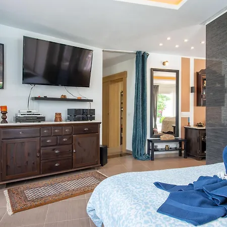 Semesterbostad House Of Dreams